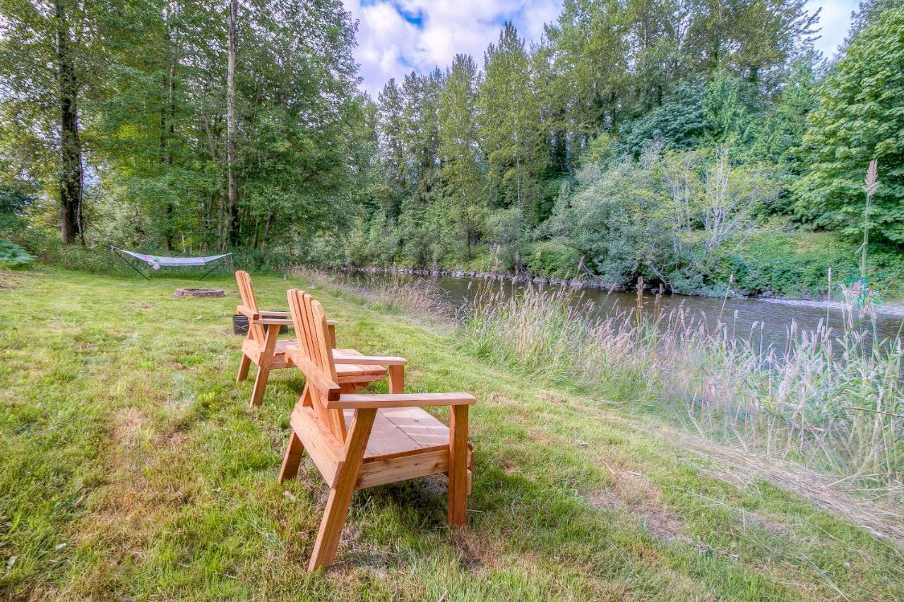 Moon River Suites #5 North Bend Exteriör bild